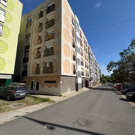 Apartment M2